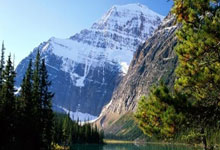 乐鱼体育：[NBA]霍姆格伦突破妙传 哈滕吃饼暴扣.